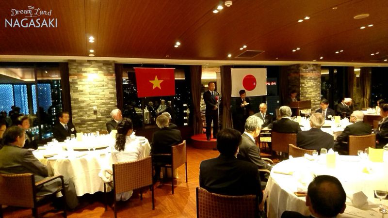 Đại sứ Vũ Hồng Nam